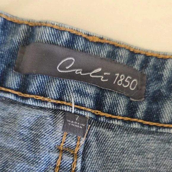 Distressed Blue Denim Shorts - Picture 4 of 6